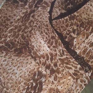 Size 8p Emma James faux wrap blouse